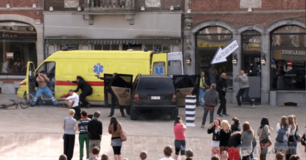 Ejemplo-de-Marketing-de-guerrilla-TNT